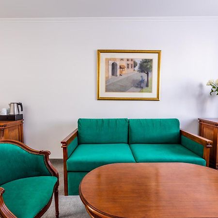 Hotel Pod Zlota Roza Кельце Номер фото